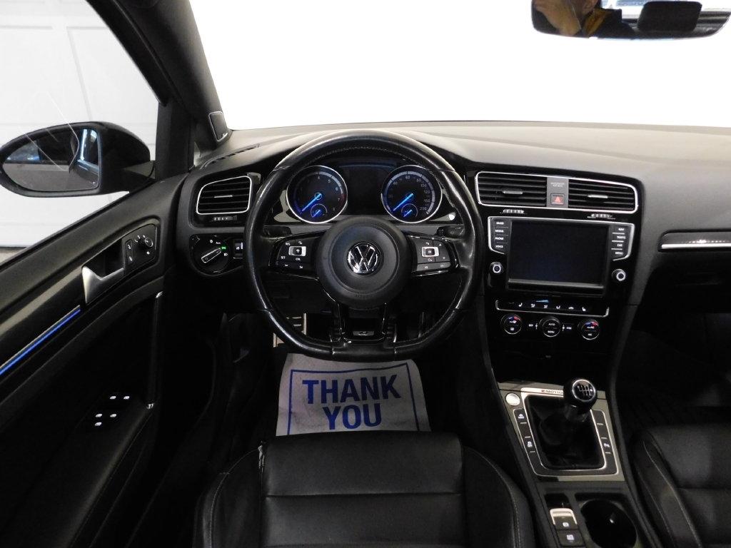 Volkswagen Golf R DCS and Navigation 6M 2017