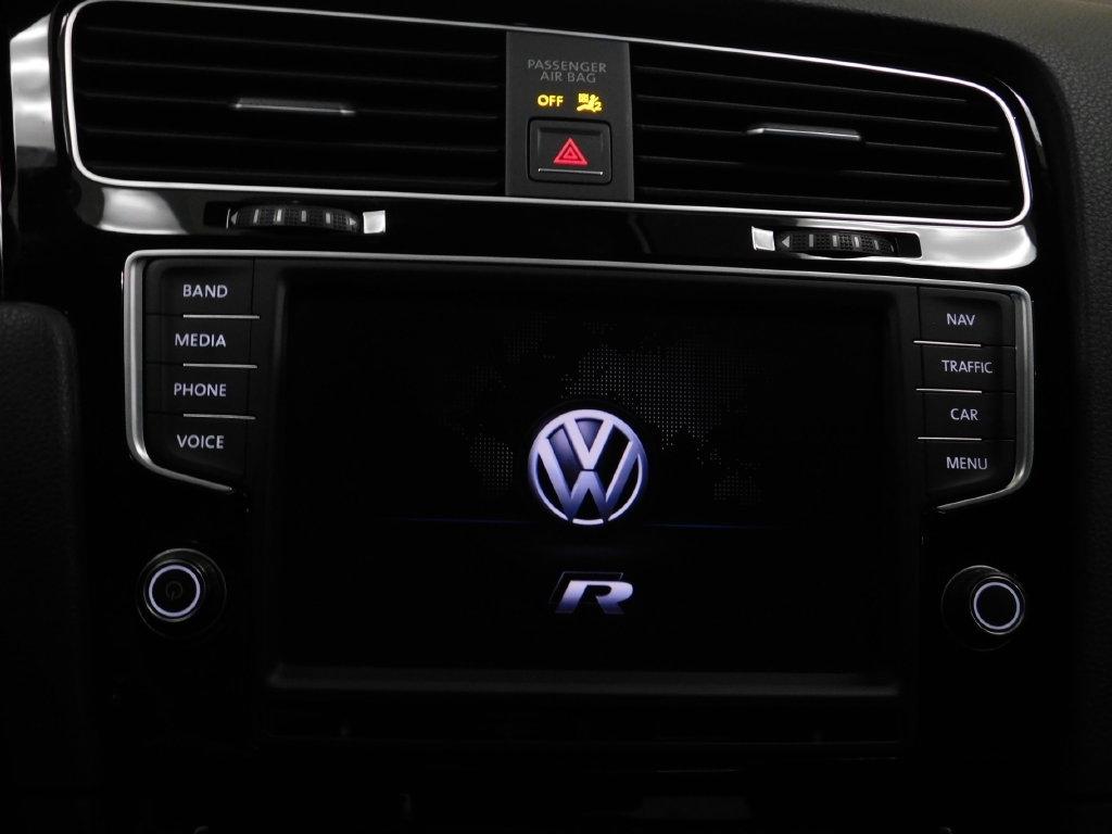 Volkswagen Golf R DCS and Navigation 6M 2017