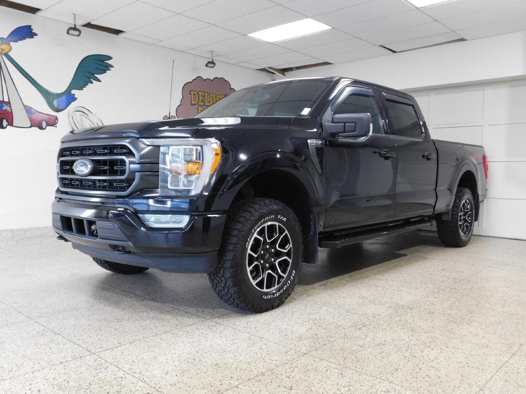 Ford F-150 XLT SuperCrew 5.5-ft. Bed 4WD 2022