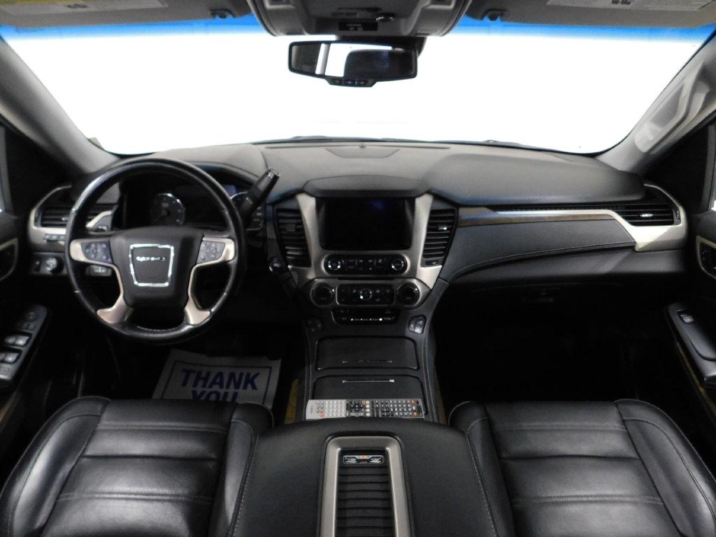 GMC Yukon Denali 4WD 2019