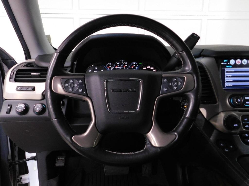 GMC Yukon Denali 4WD 2019