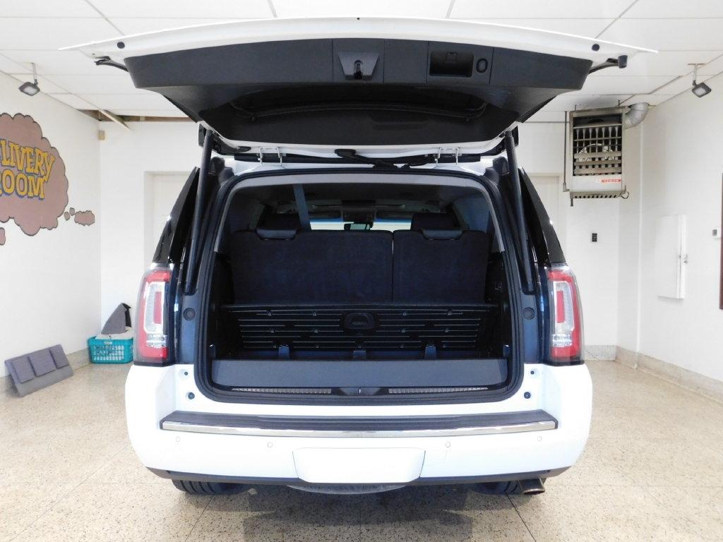 GMC Yukon Denali 4WD 2019