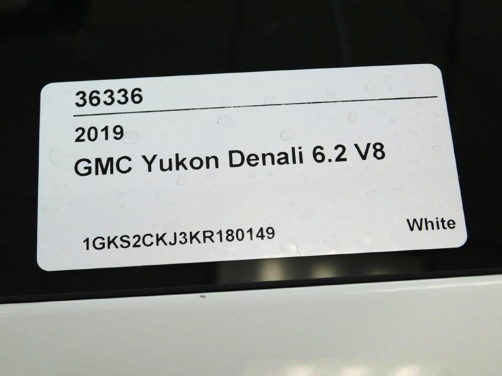 GMC Yukon Denali 4WD 2019