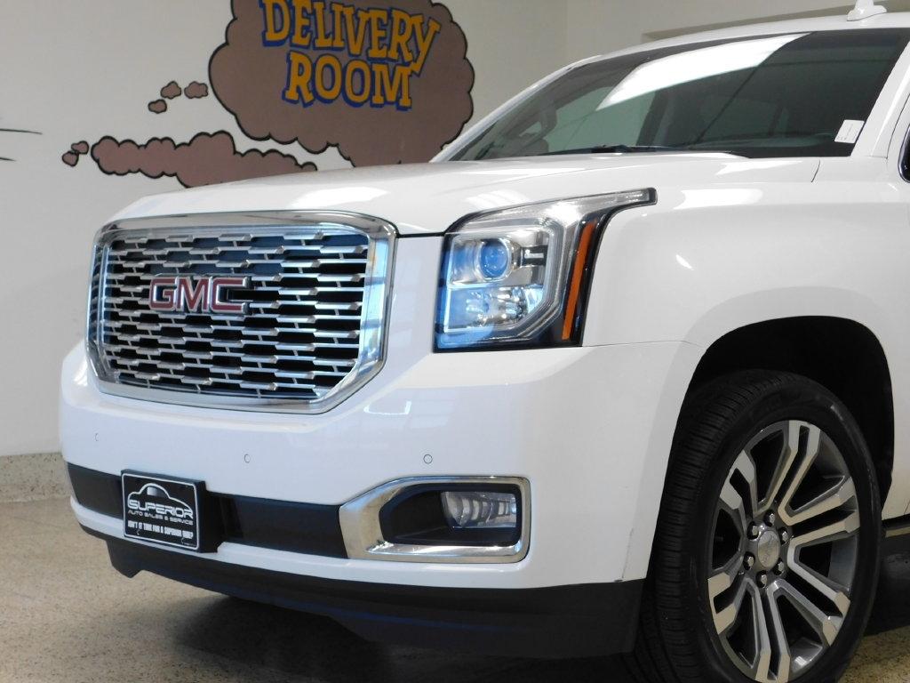GMC Yukon Denali 4WD 2019