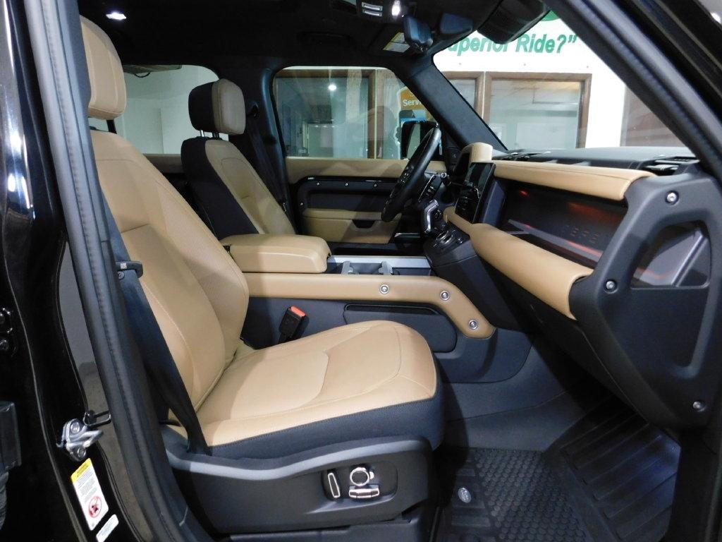 Land Rover Defender 130 P500 V8 2025