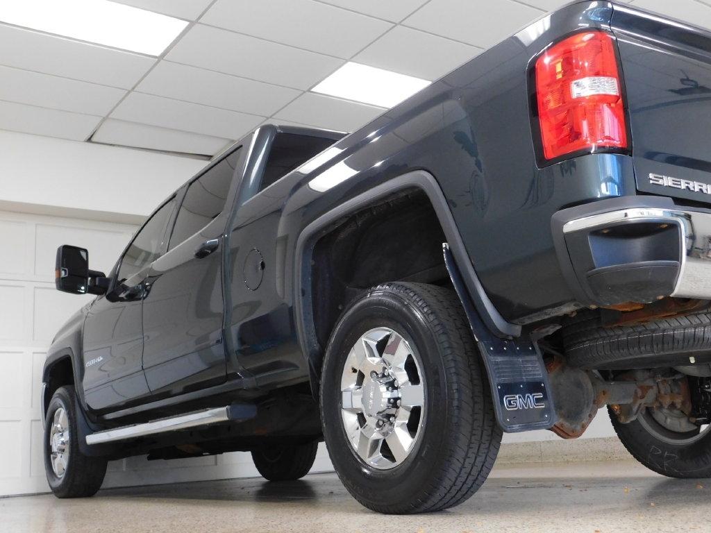 GMC Sierra 2500HD SLE Crew Cab 4WD 2017