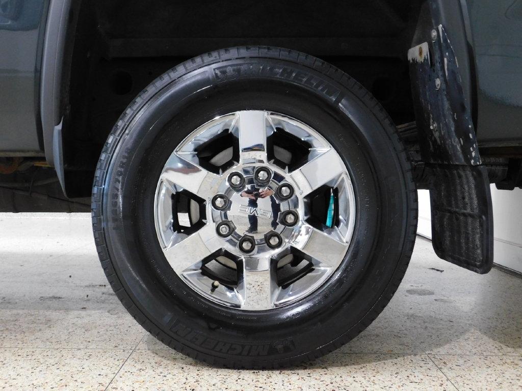 GMC Sierra 2500HD SLE Crew Cab 4WD 2017