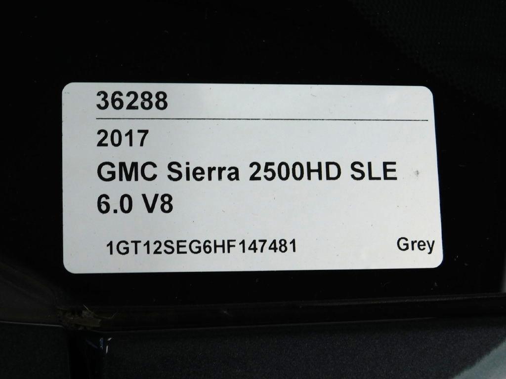 GMC Sierra 2500HD SLE Crew Cab 4WD 2017