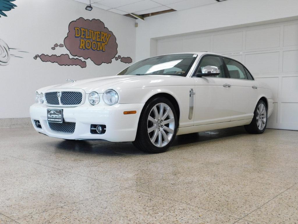 2008 Jaguar XJ Base