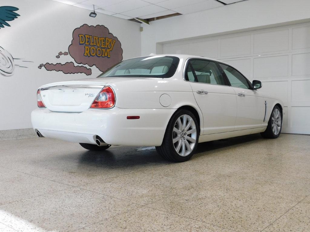 Jaguar XJ-Series Vanden Plas 2008