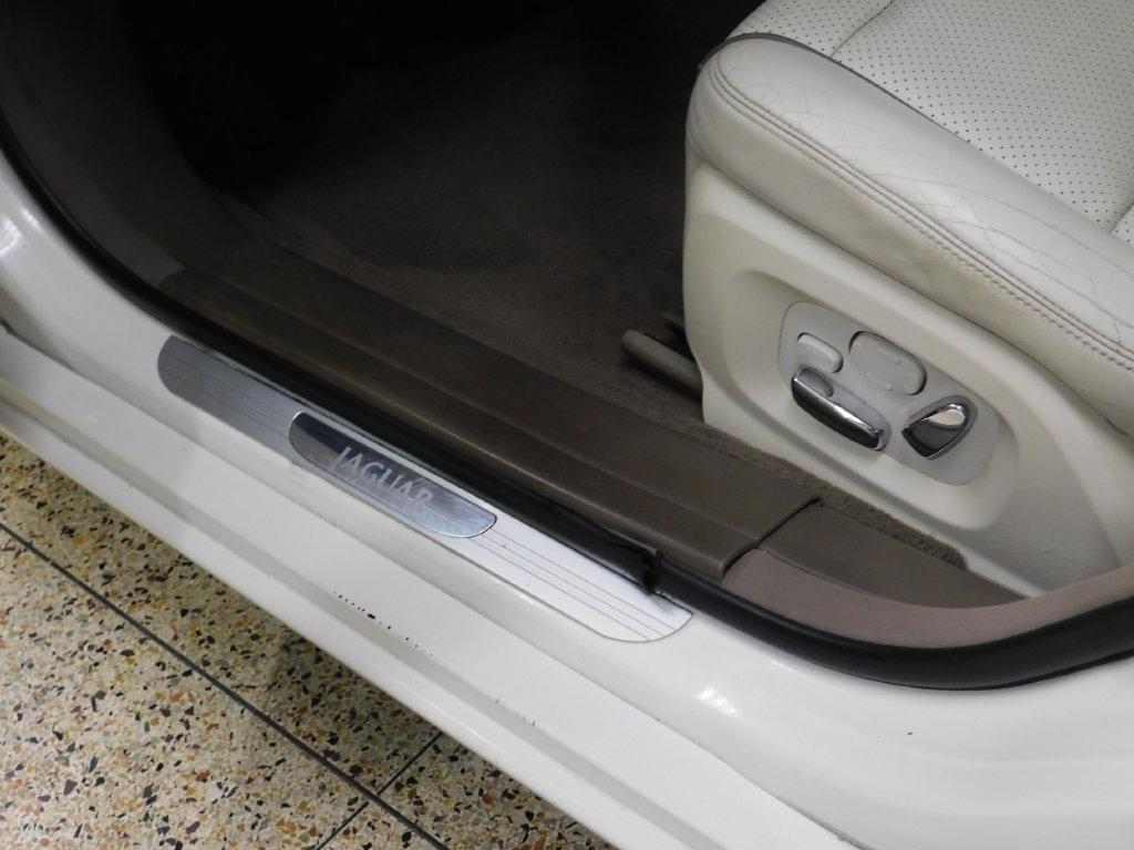 Jaguar XJ-Series Vanden Plas 2008