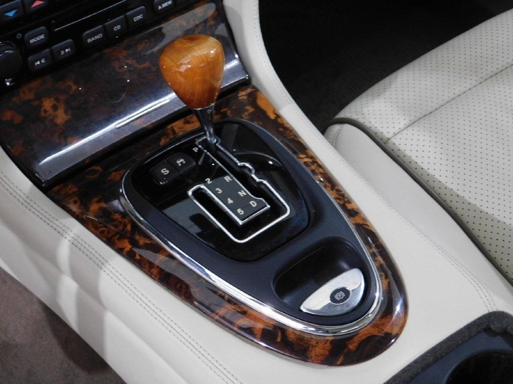 Jaguar XJ-Series Vanden Plas 2008