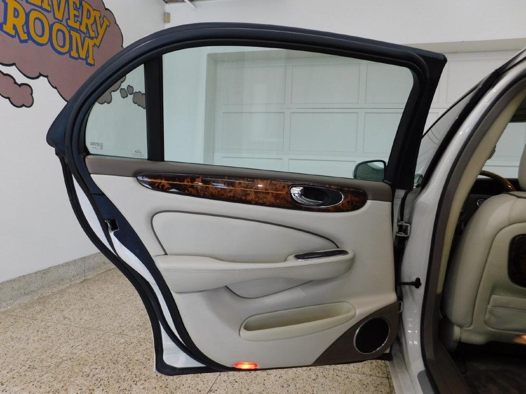 Jaguar XJ-Series Vanden Plas 2008