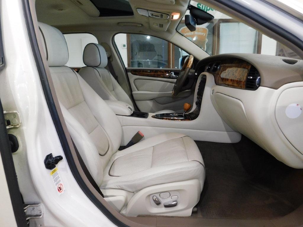 Jaguar XJ-Series Vanden Plas 2008