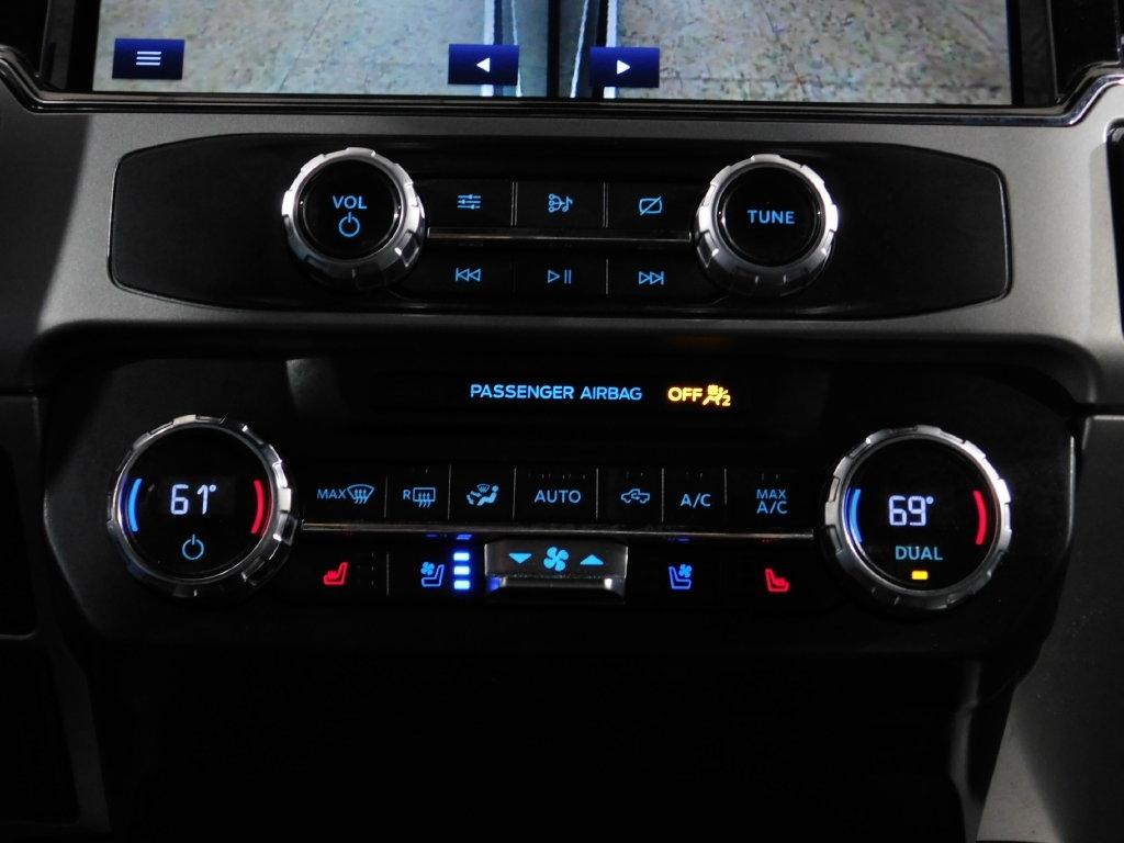 Ford F-250 SD Lariat Crew Cab 4WD 2022