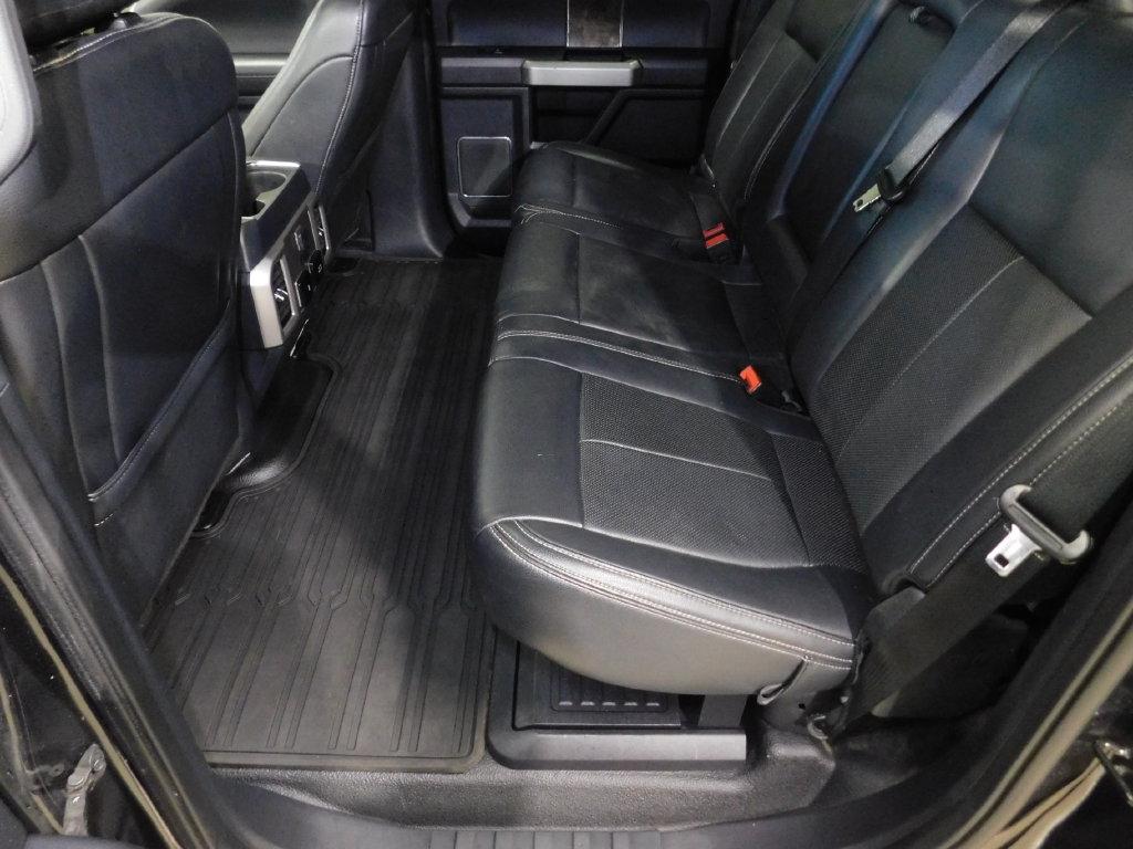 Ford F-250 SD Lariat Crew Cab 4WD 2022