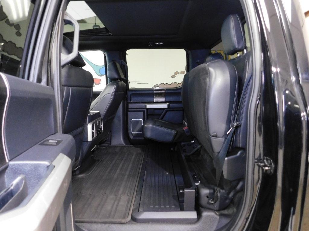 Ford F-250 SD Lariat Crew Cab 4WD 2022