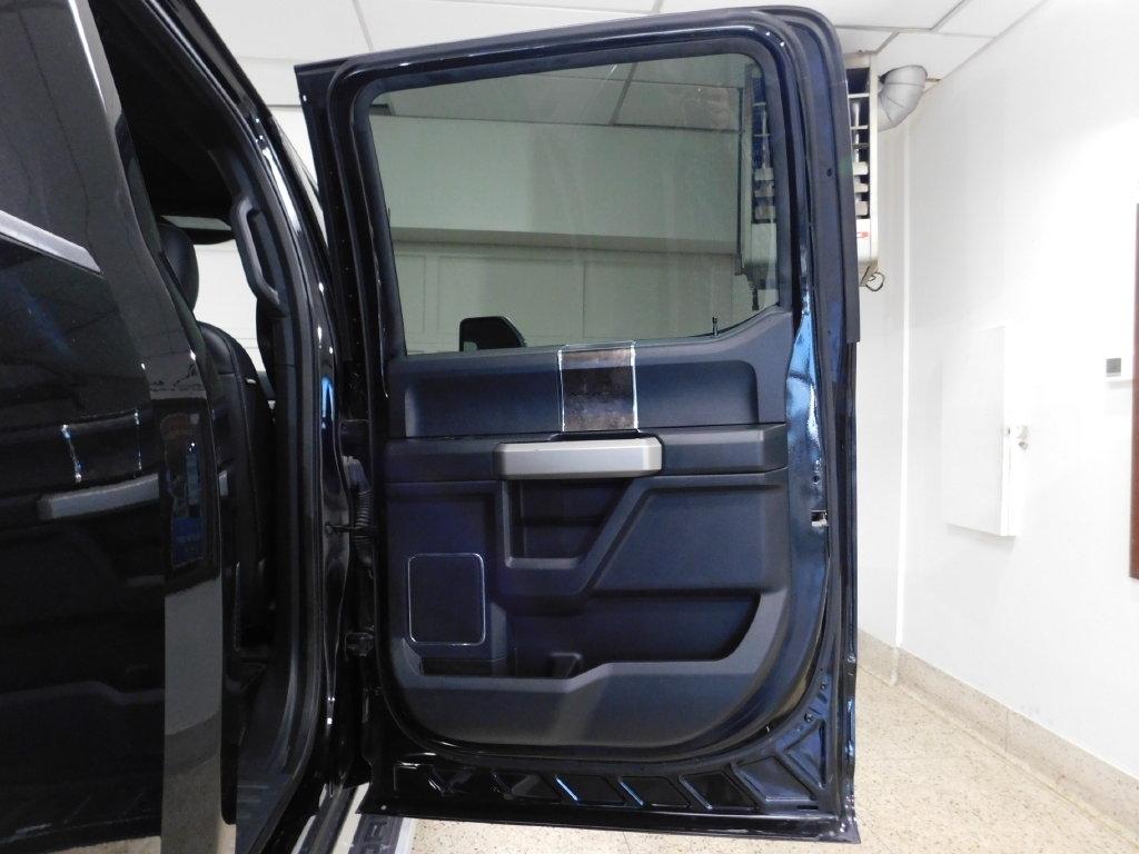 Ford F-250 SD Lariat Crew Cab 4WD 2022