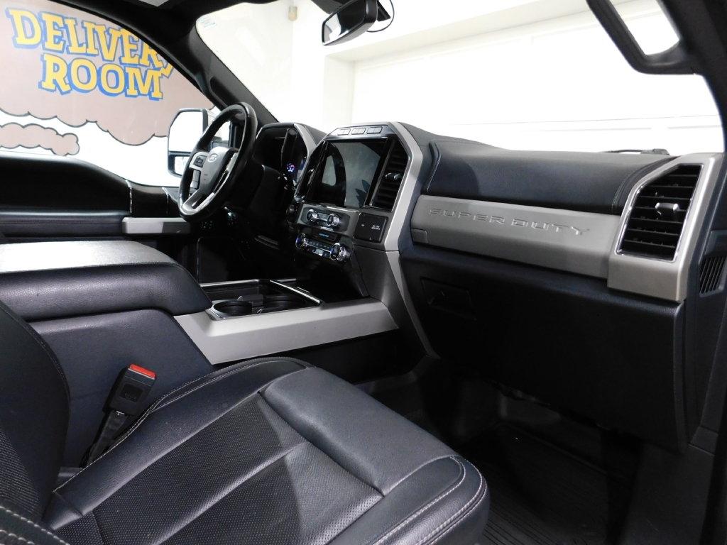 Ford F-250 SD Lariat Crew Cab 4WD 2022