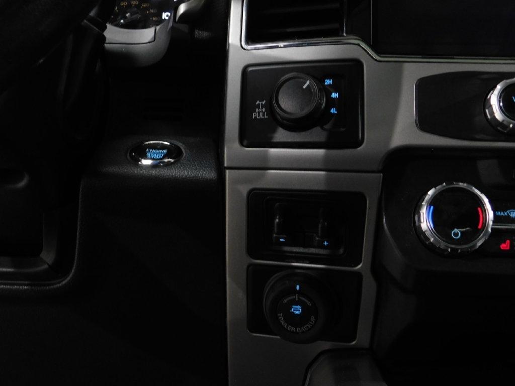 Ford F-250 SD Lariat Crew Cab 4WD 2022