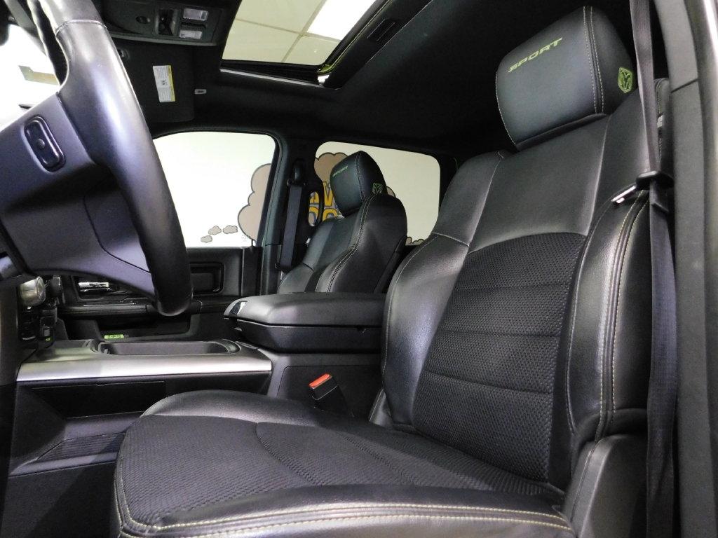RAM 1500 Sport Crew Cab SWB 4WD 2017
