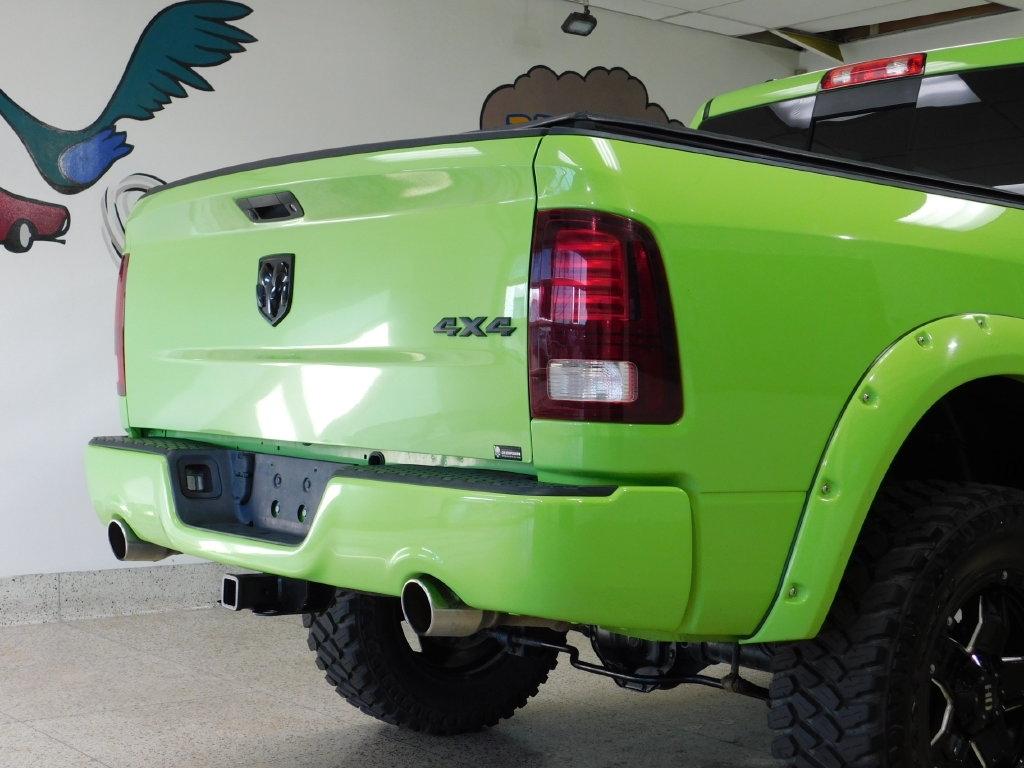 RAM 1500 Sport Crew Cab SWB 4WD 2017