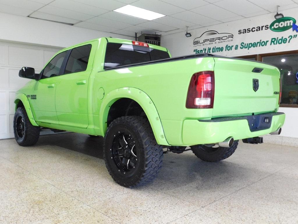 RAM 1500 Sport Crew Cab SWB 4WD 2017