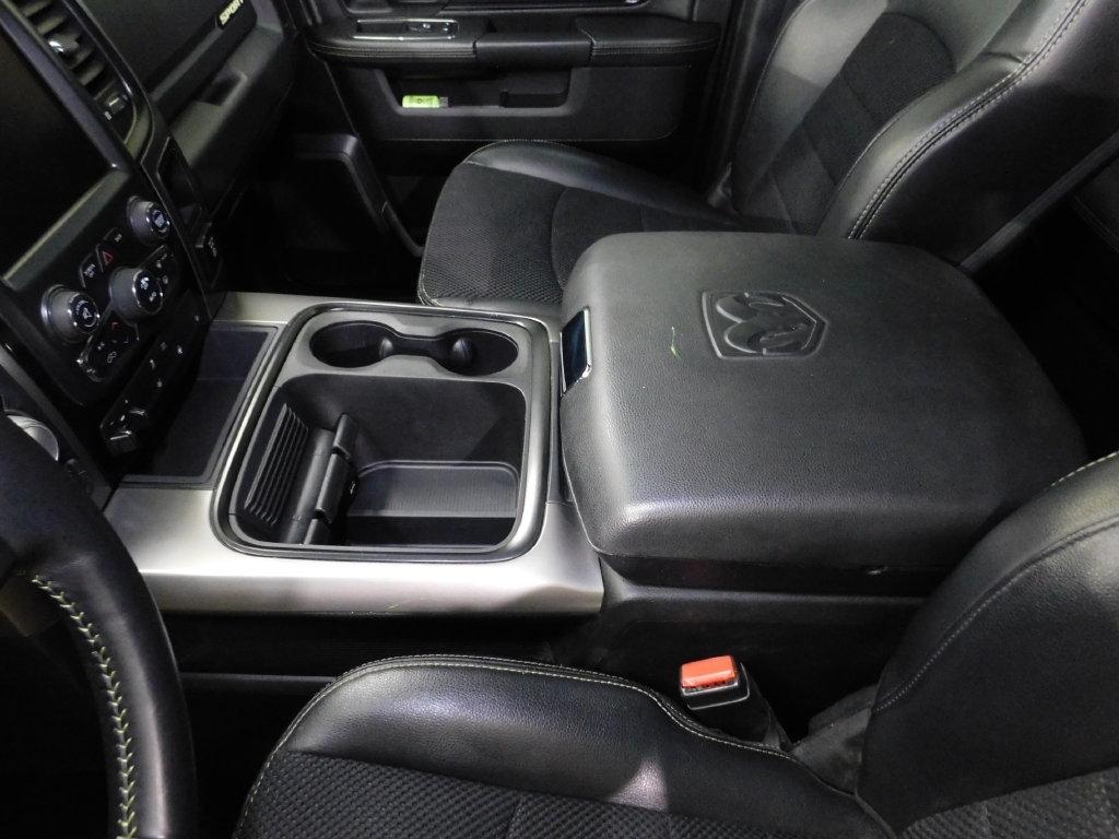 RAM 1500 Sport Crew Cab SWB 4WD 2017
