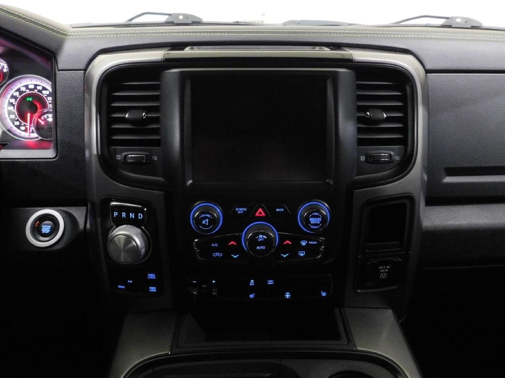 RAM 1500 Sport Crew Cab SWB 4WD 2017