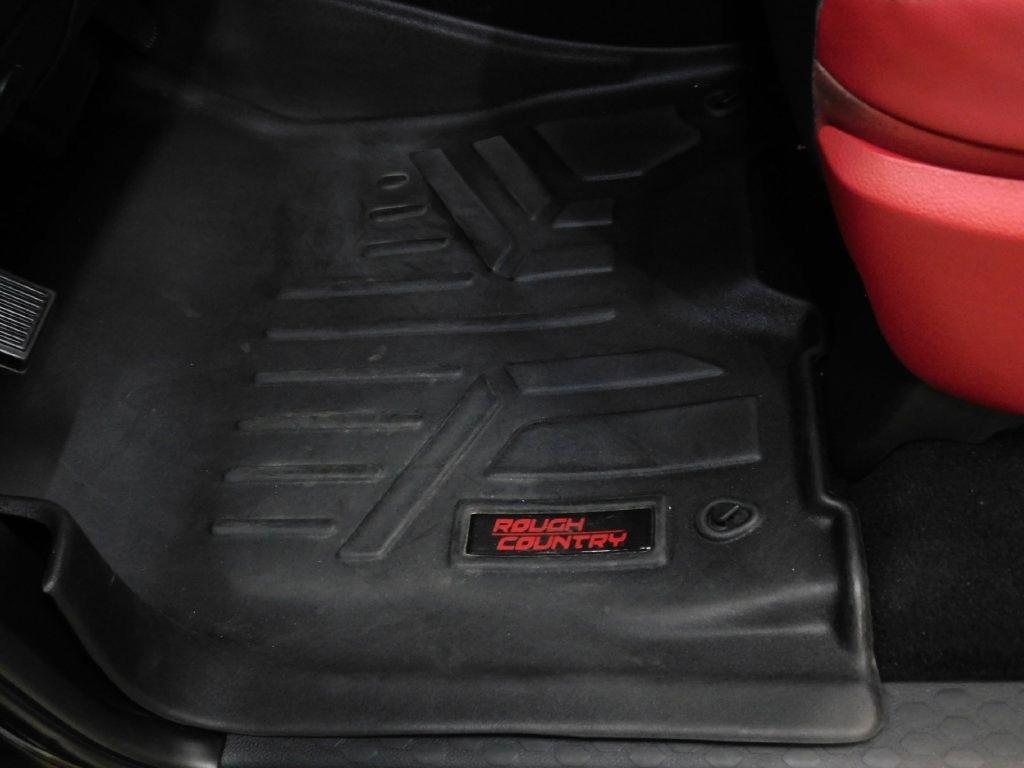 RAM 1500 Rebel Crew Cab SWB 4WD 2018
