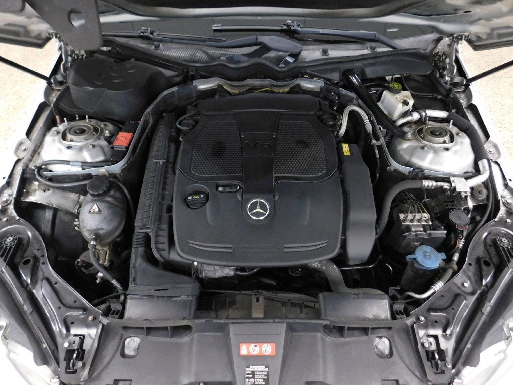 Mercedes-Benz E-Class E350 4MATIC Sedan 2012