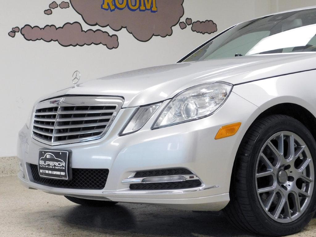 Mercedes-Benz E-Class E350 4MATIC Sedan 2012