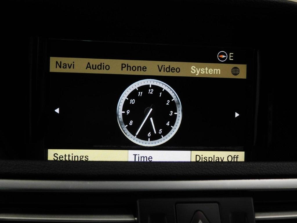 Mercedes-Benz E-Class E350 4MATIC Sedan 2012