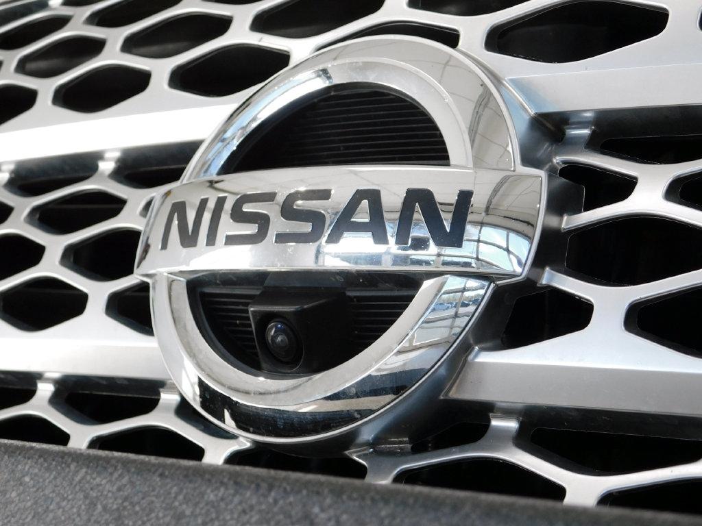 Nissan Titan Platinum Reserve Crew Cab 4WD 2017