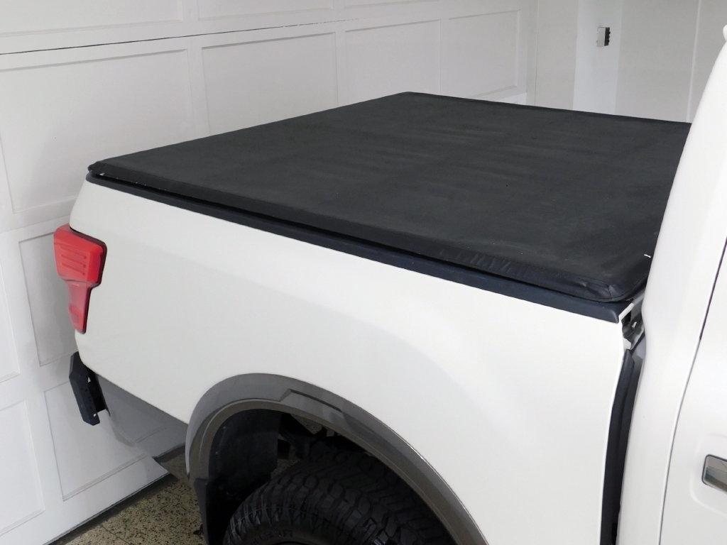 Nissan Titan Platinum Reserve Crew Cab 4WD 2017