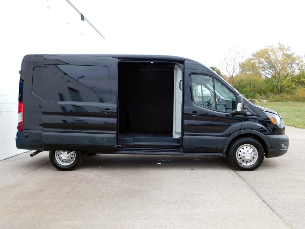 Ford Transit 250 Van Med. Roof w/Sliding Pass. 148-in. WB 2026