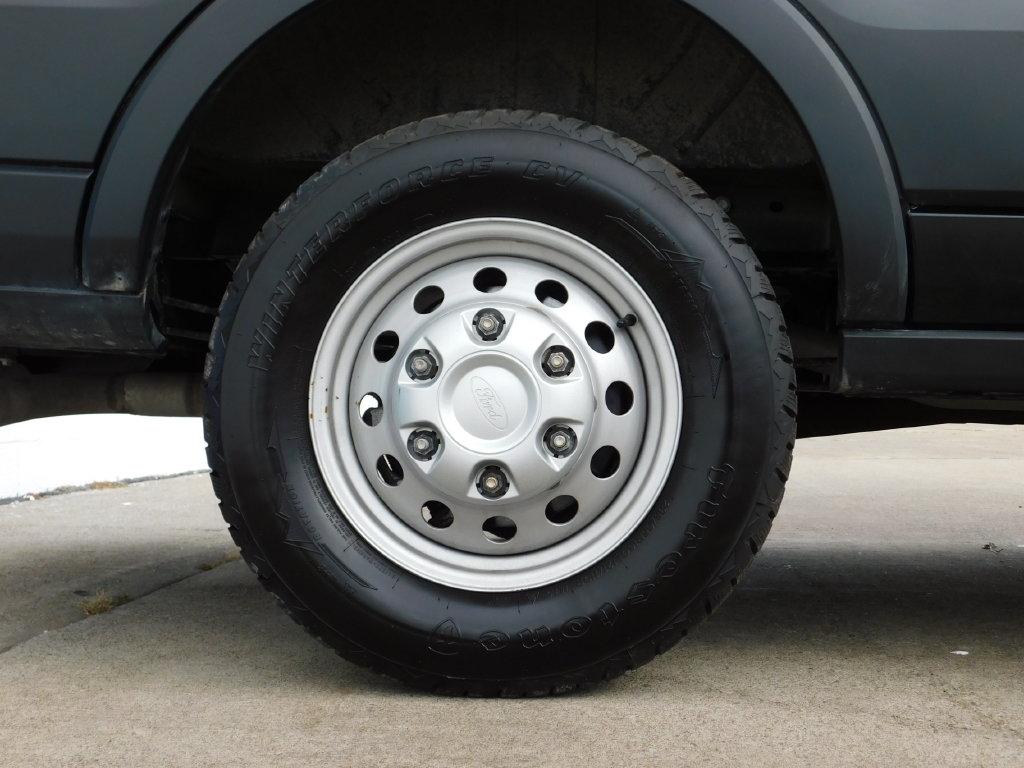 Ford Transit 250 Van Med. Roof w/Sliding Pass. 148-in. WB 2026