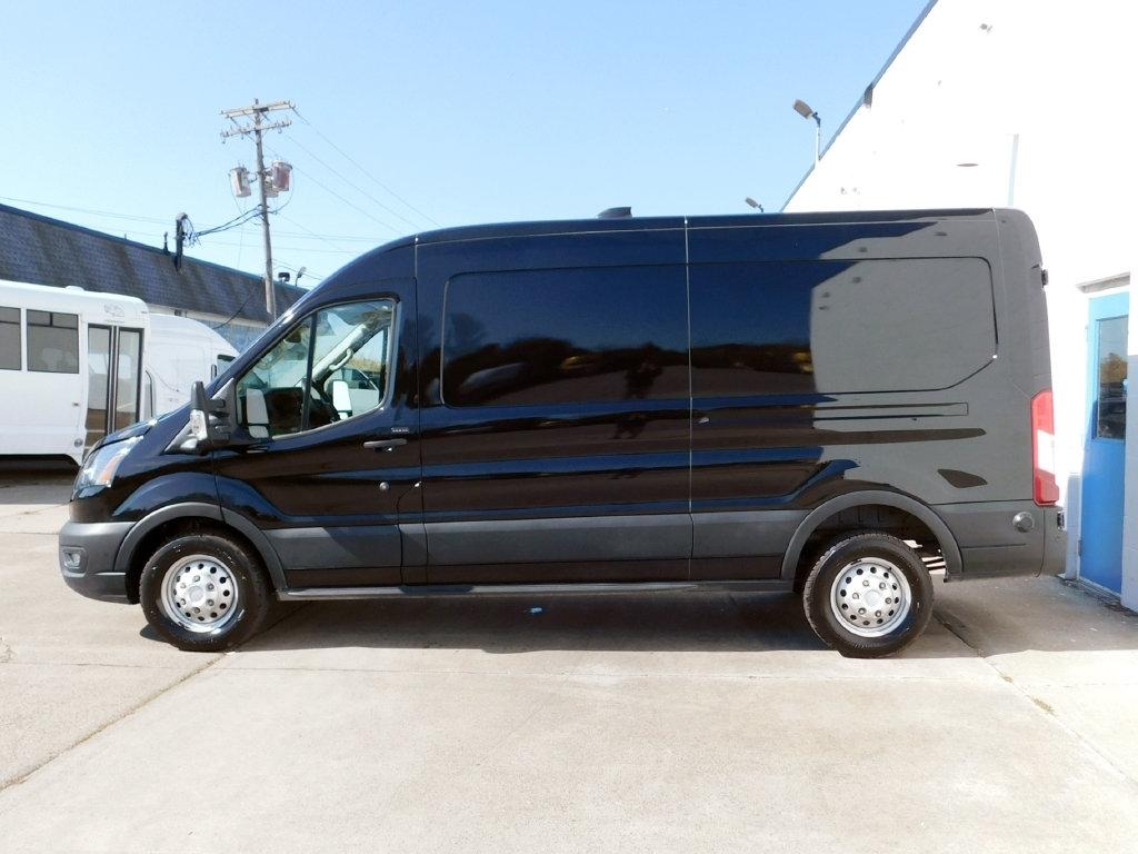 Ford Transit 250 Van Med. Roof w/Sliding Pass. 148-in. WB 2026