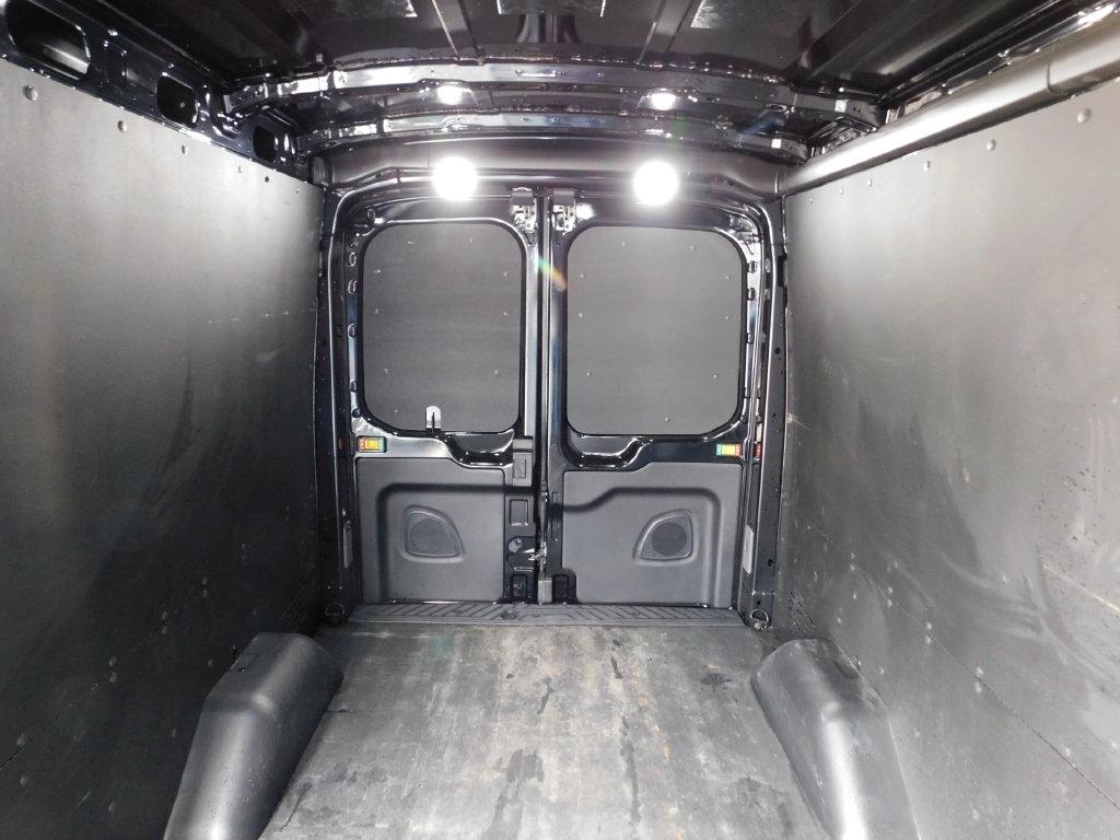 Ford Transit 250 Van Med. Roof w/Sliding Pass. 148-in. WB 2026