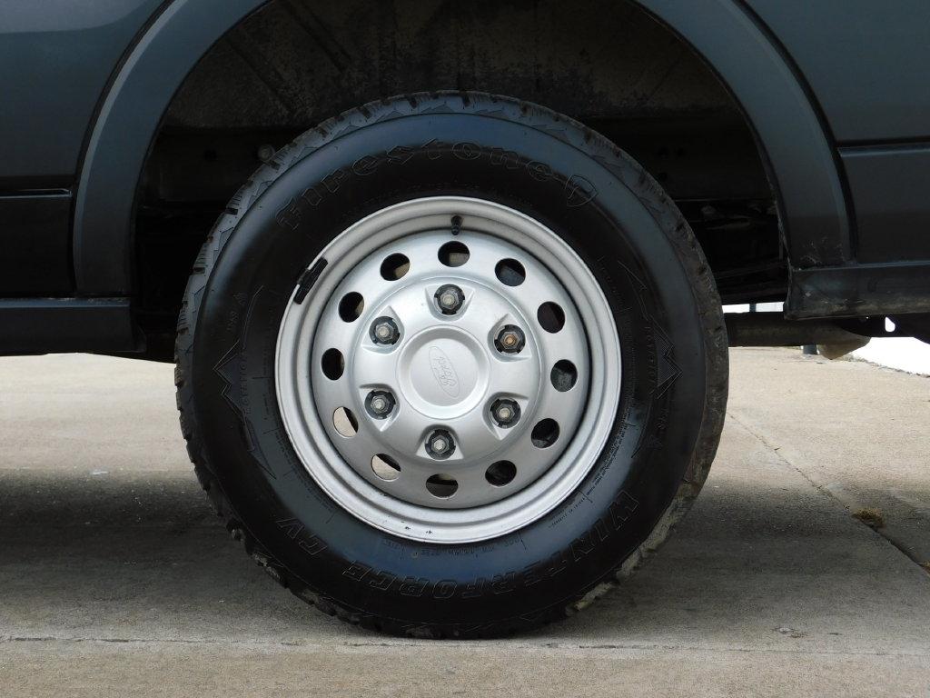 Ford Transit 250 Van Med. Roof w/Sliding Pass. 148-in. WB 2026