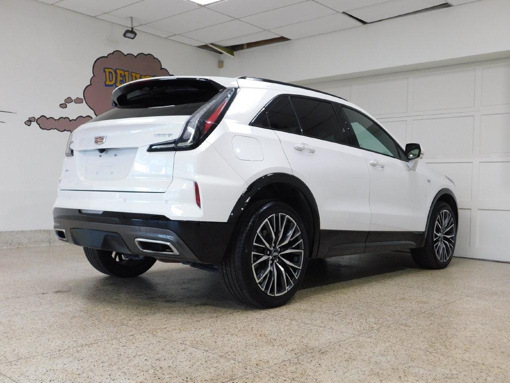 Cadillac XT4 Sport AWD 2025