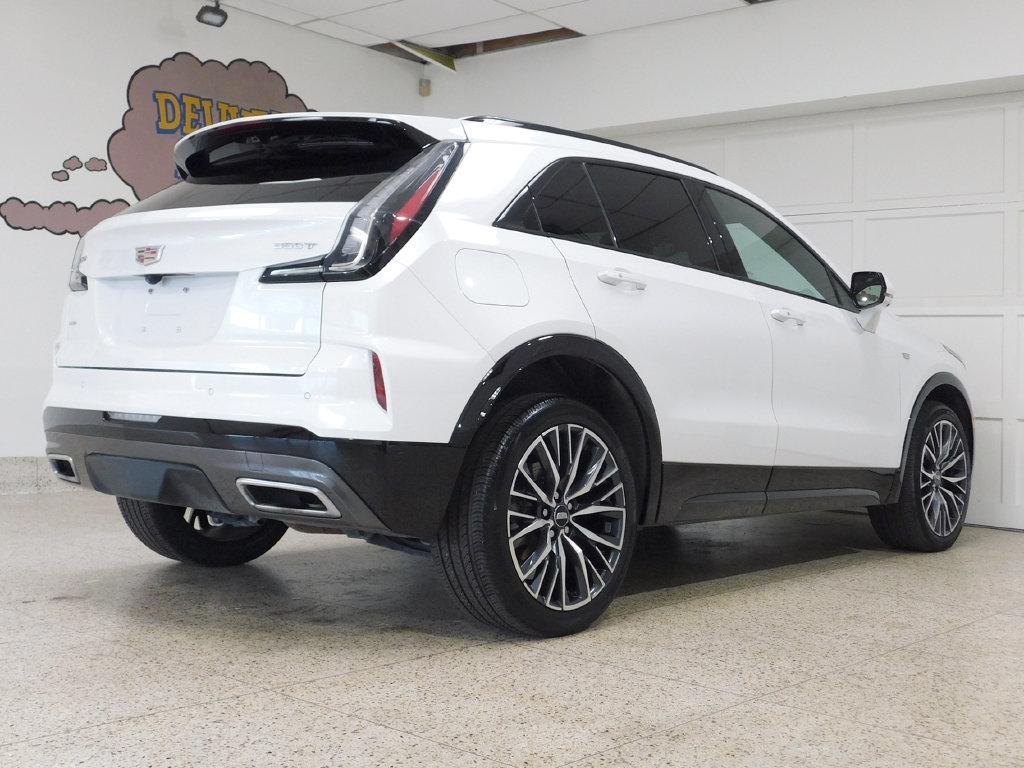 Cadillac XT4 Sport AWD 2025