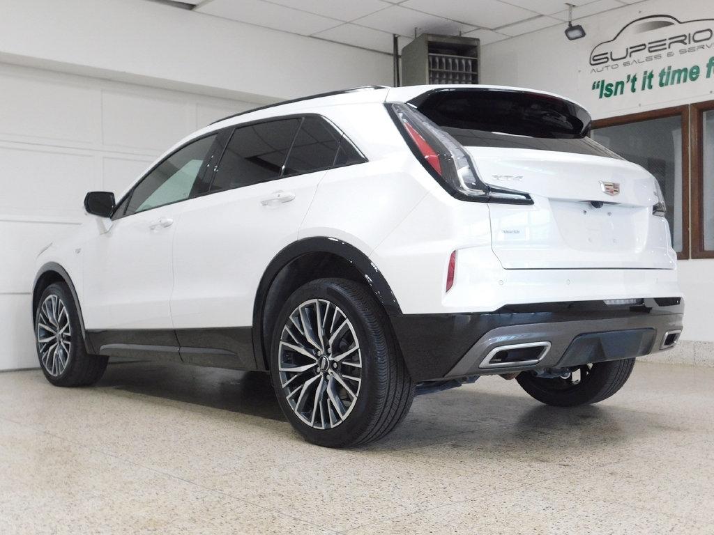 Cadillac XT4 Sport AWD 2025