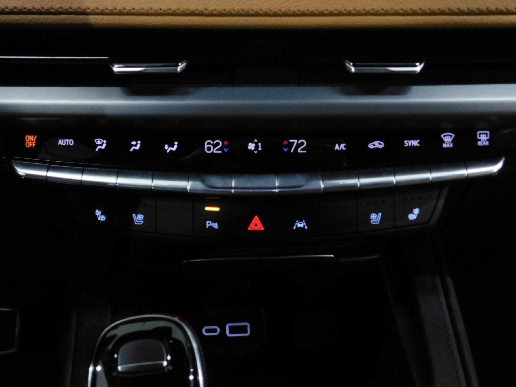 Cadillac XT4 Sport AWD 2025