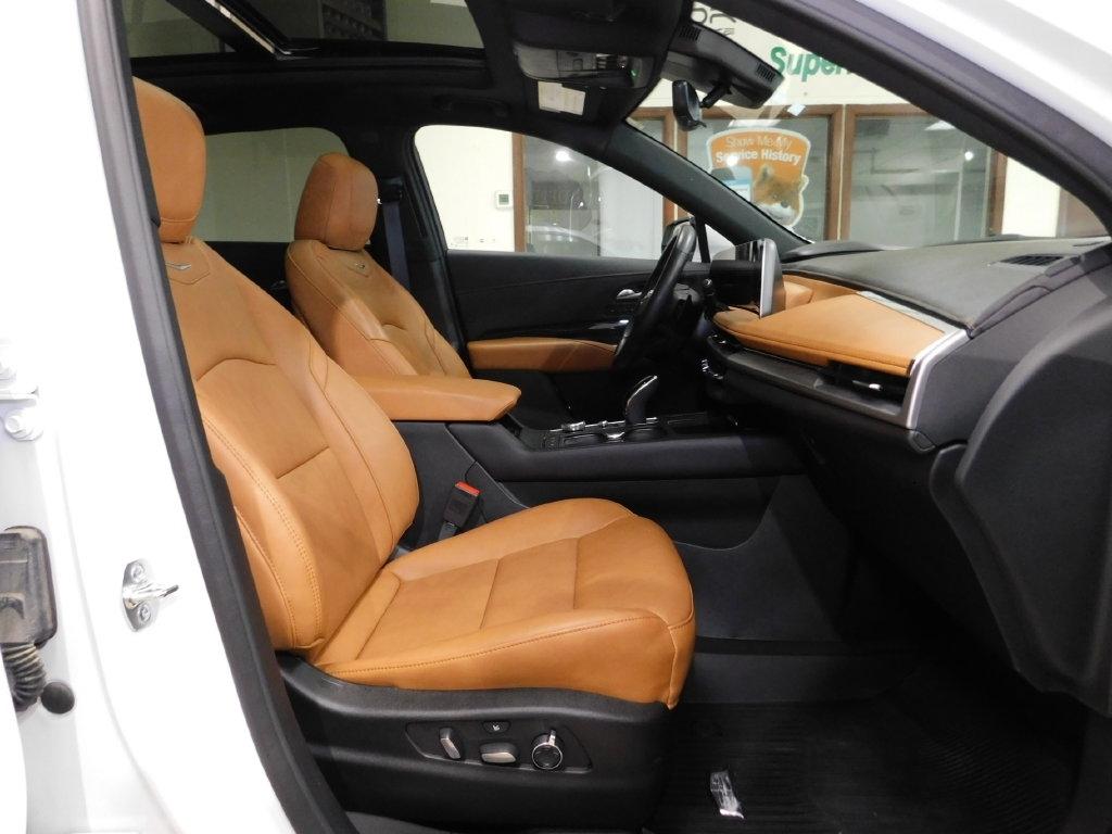 Cadillac XT4 Sport AWD 2025