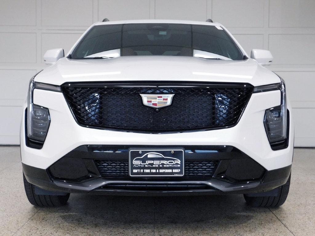 Cadillac XT4 Sport AWD 2025
