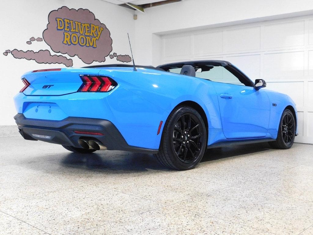 Ford Mustang GT Premium Convertible 2026