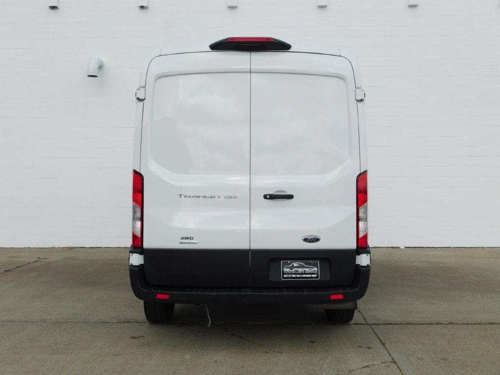 Ford Transit 250 Van Med. Roof w/Sliding Pass. 148-in. WB 2023
