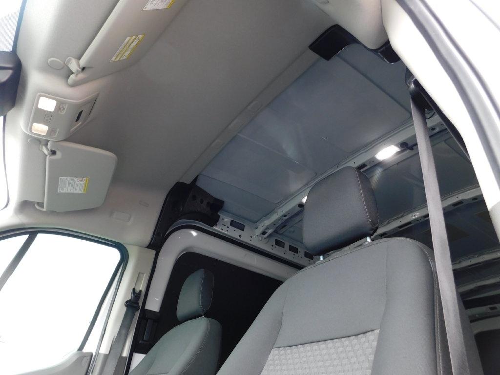 Ford Transit 250 Van Med. Roof w/Sliding Pass. 148-in. WB 2023