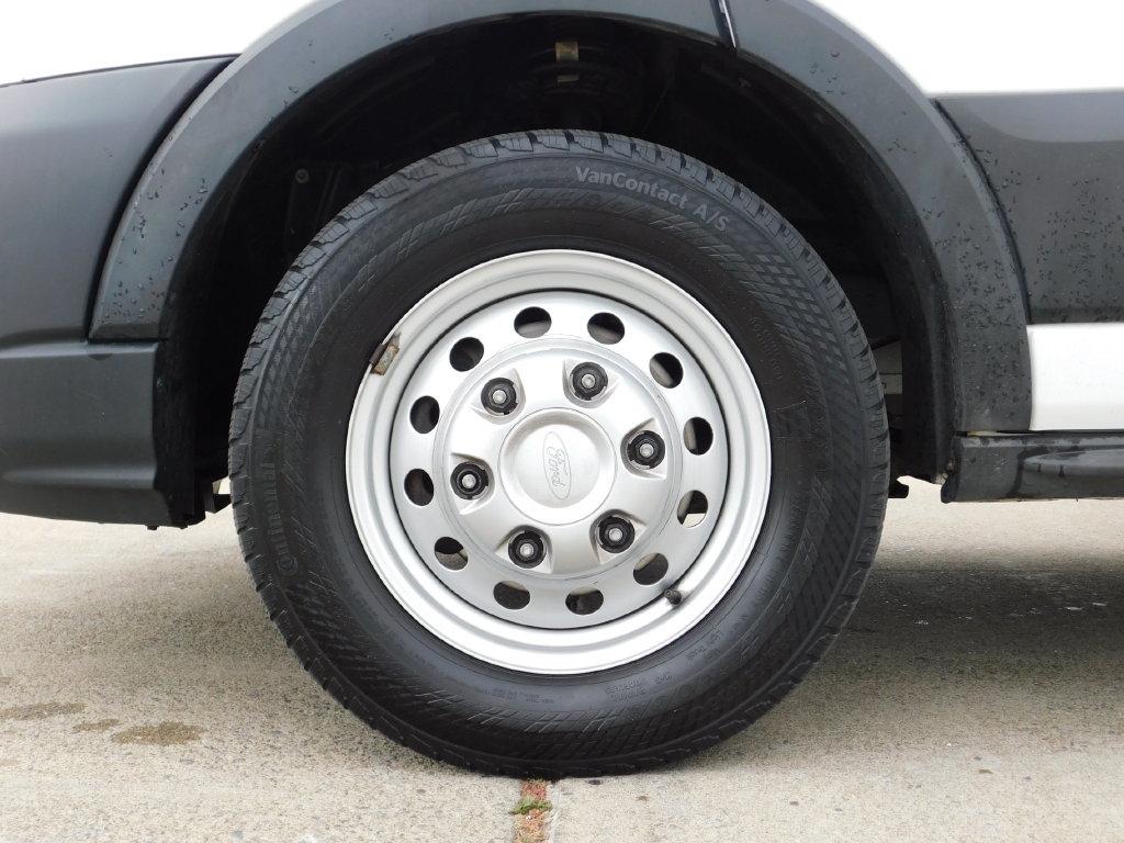 Ford Transit 250 Van Med. Roof w/Sliding Pass. 148-in. WB 2023